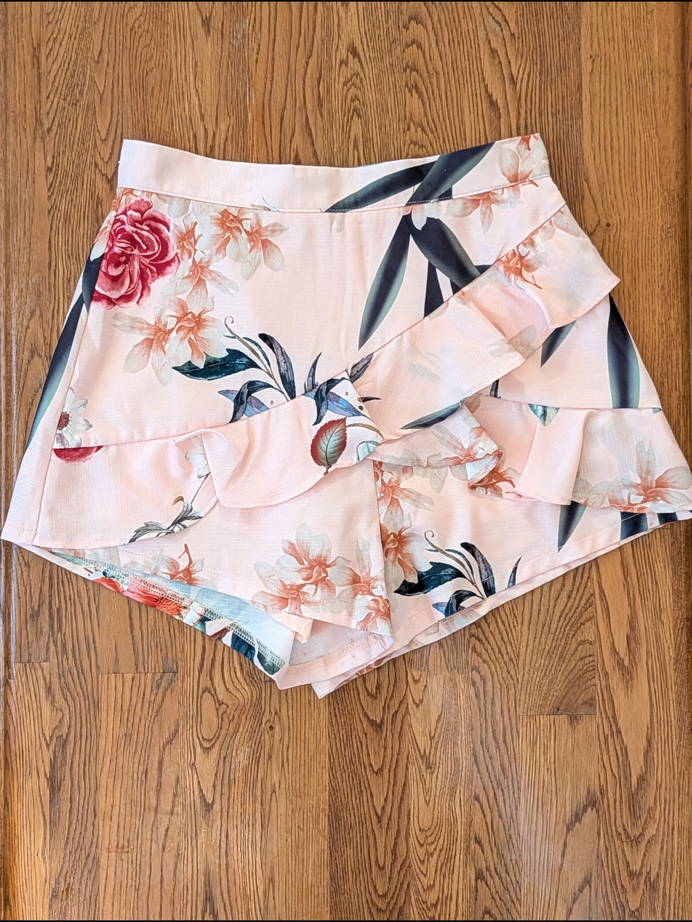 Blithe LA Blush Floral Patterned Ruffle Skort